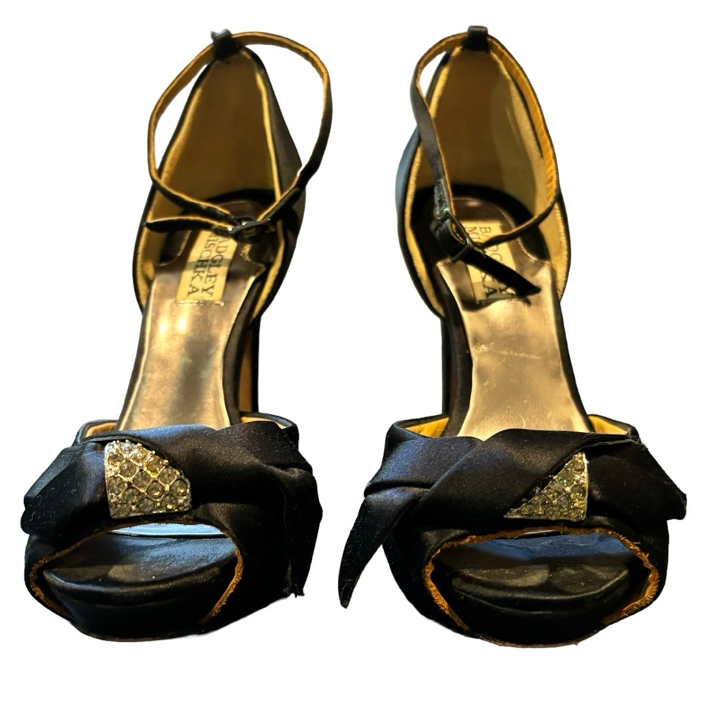 Badgley Mischka Satin Bow Ankle Strap Heels Size 6